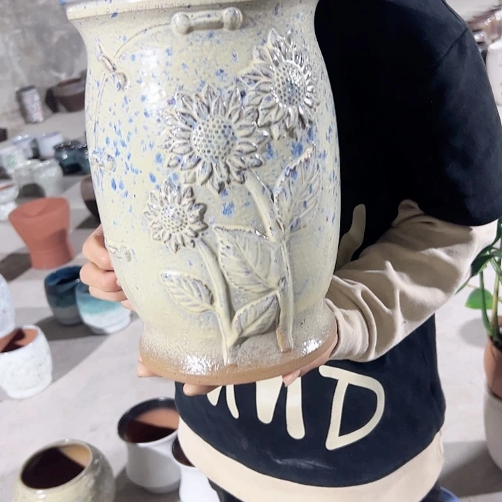 高度30厘米口20厘米