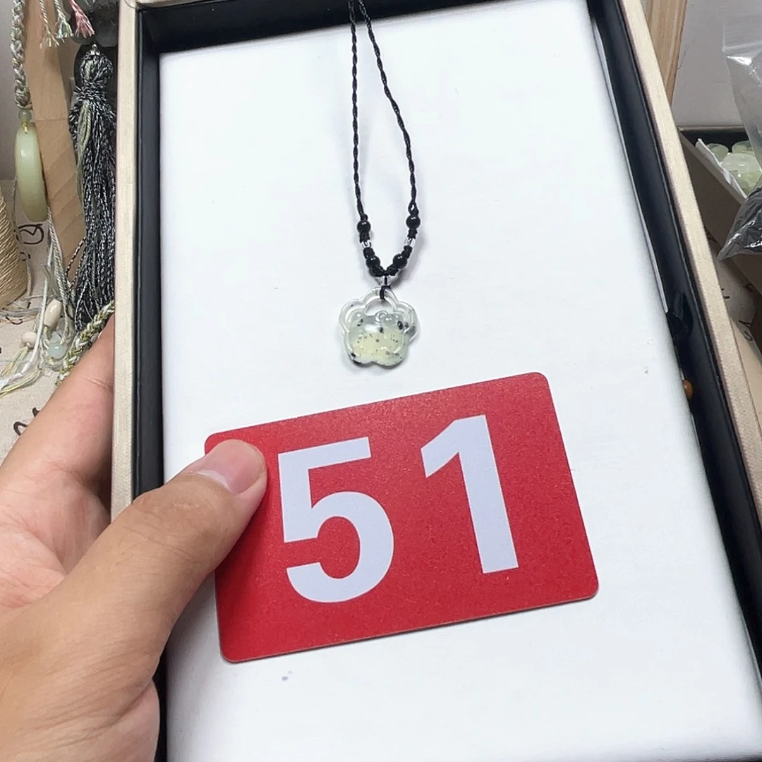 蛇纹石玉合金颈饰