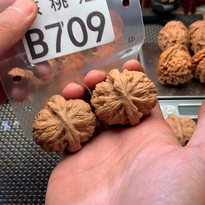 吊坠文玩核桃红锦鲤