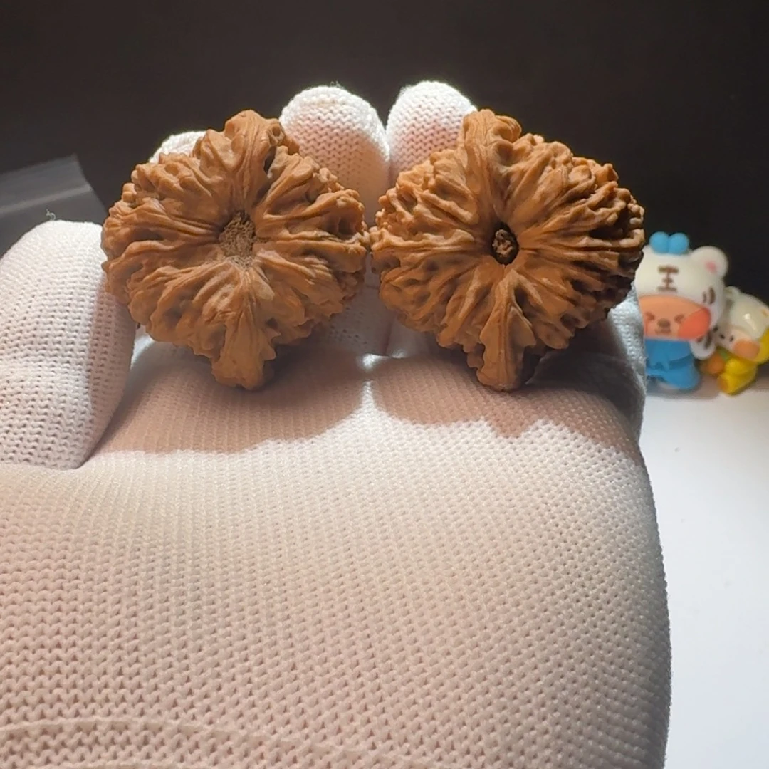 相***生把件文玩核桃南疆石