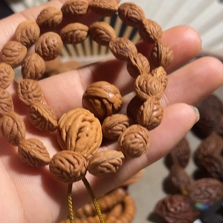 或***y碧桃核小尺寸手持