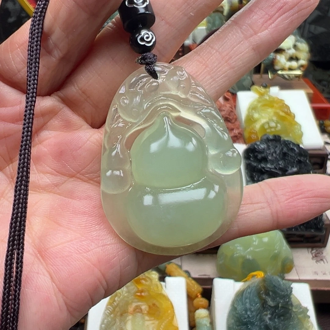 岫玉未镶嵌挂件挂件