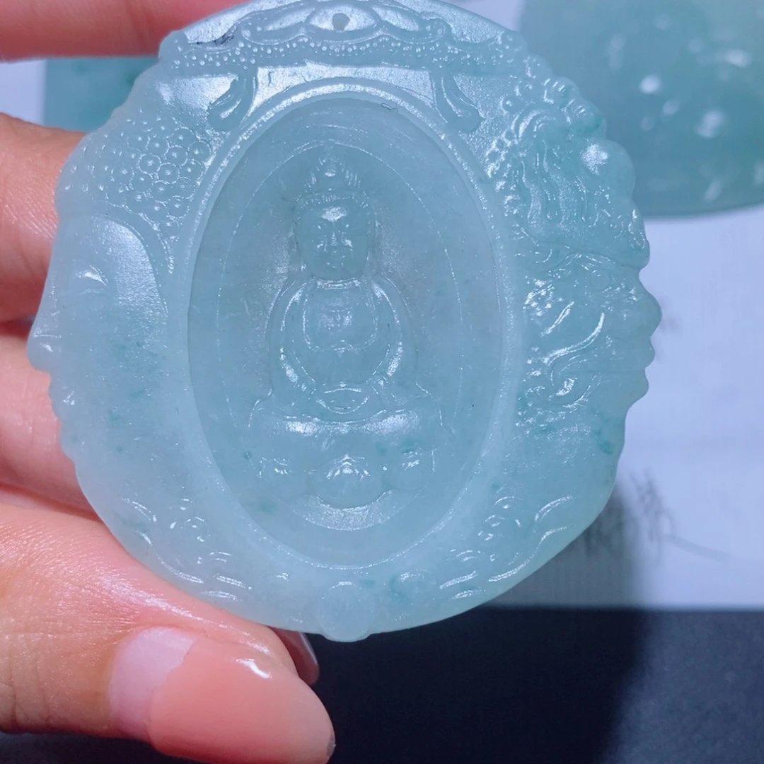 未镶嵌吊坠定制翡翠