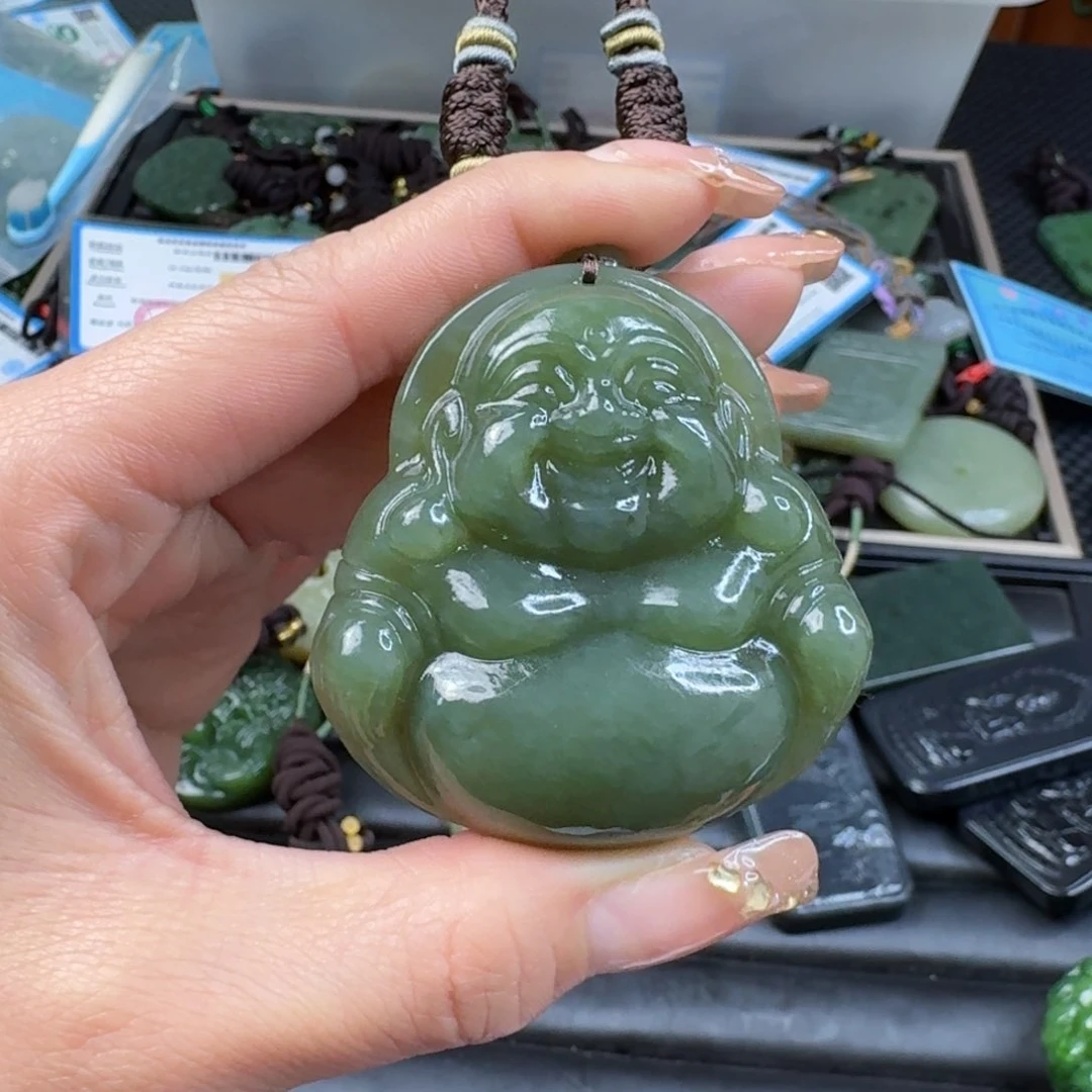 和田玉（碧玉）颈饰未镶嵌