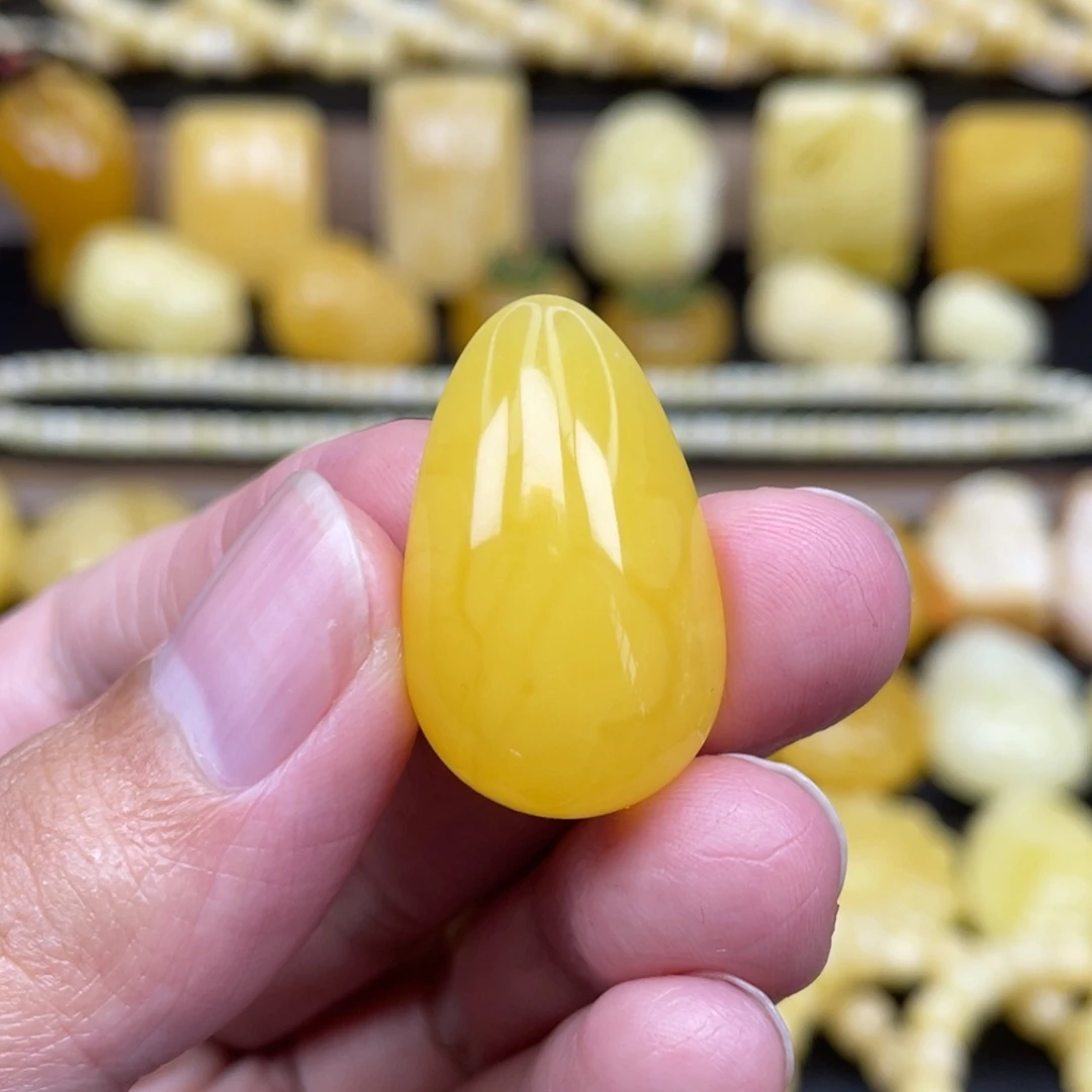 琥珀未镶嵌裸石琥珀蜜蜡