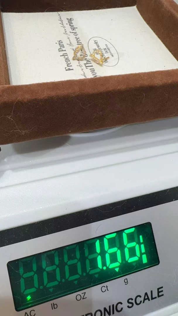足金精品工艺耳饰