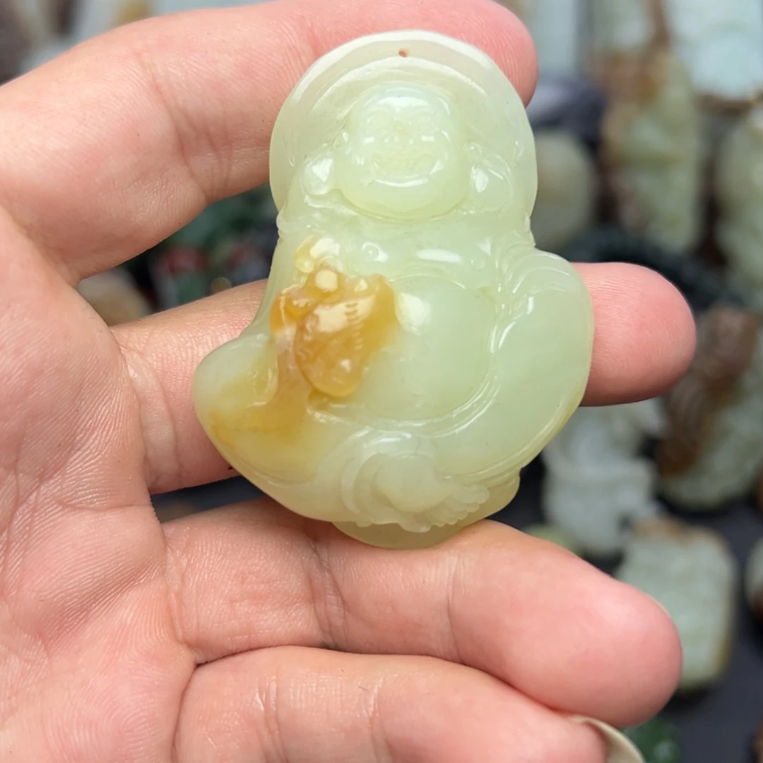 和田玉未镶嵌挂件