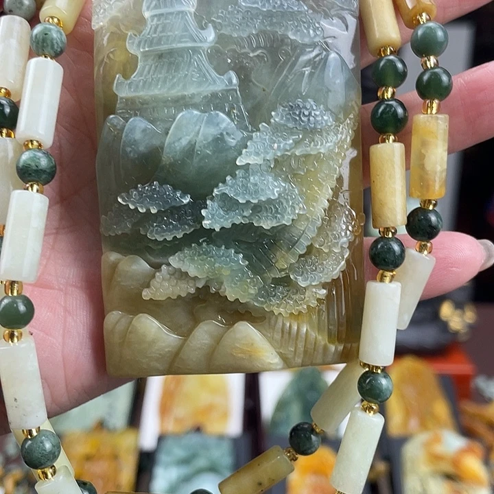 未镶嵌蛇纹石玉颈饰