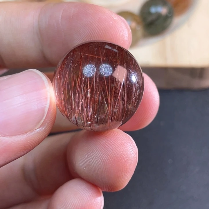 未镶嵌颈饰水晶樗**_