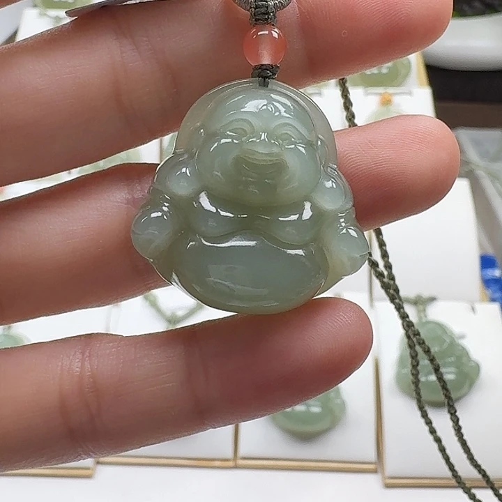 用***红和田玉（糖玉）未镶嵌颈饰