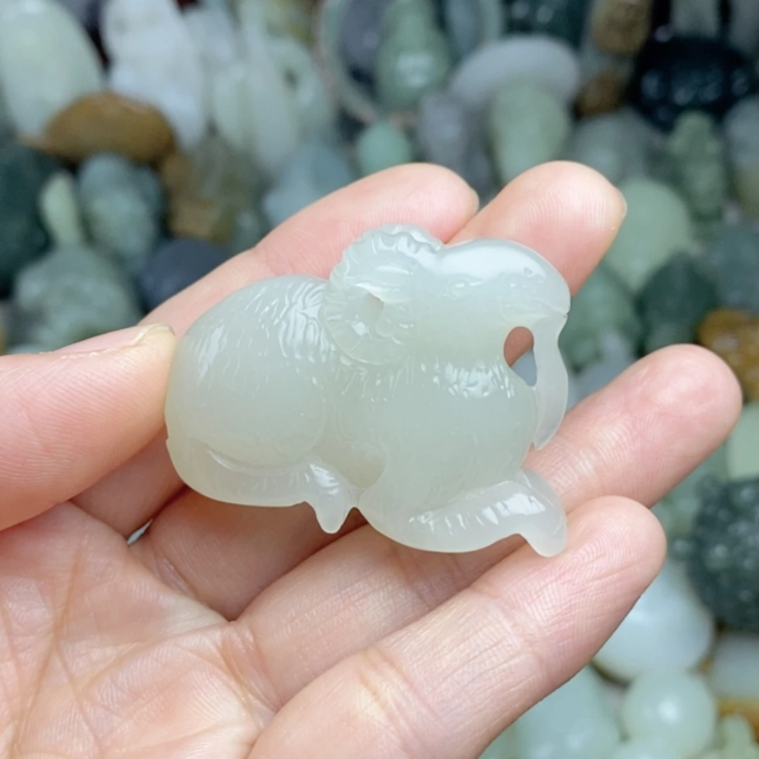 【闪购商品】未镶嵌和田玉挂件宿****店