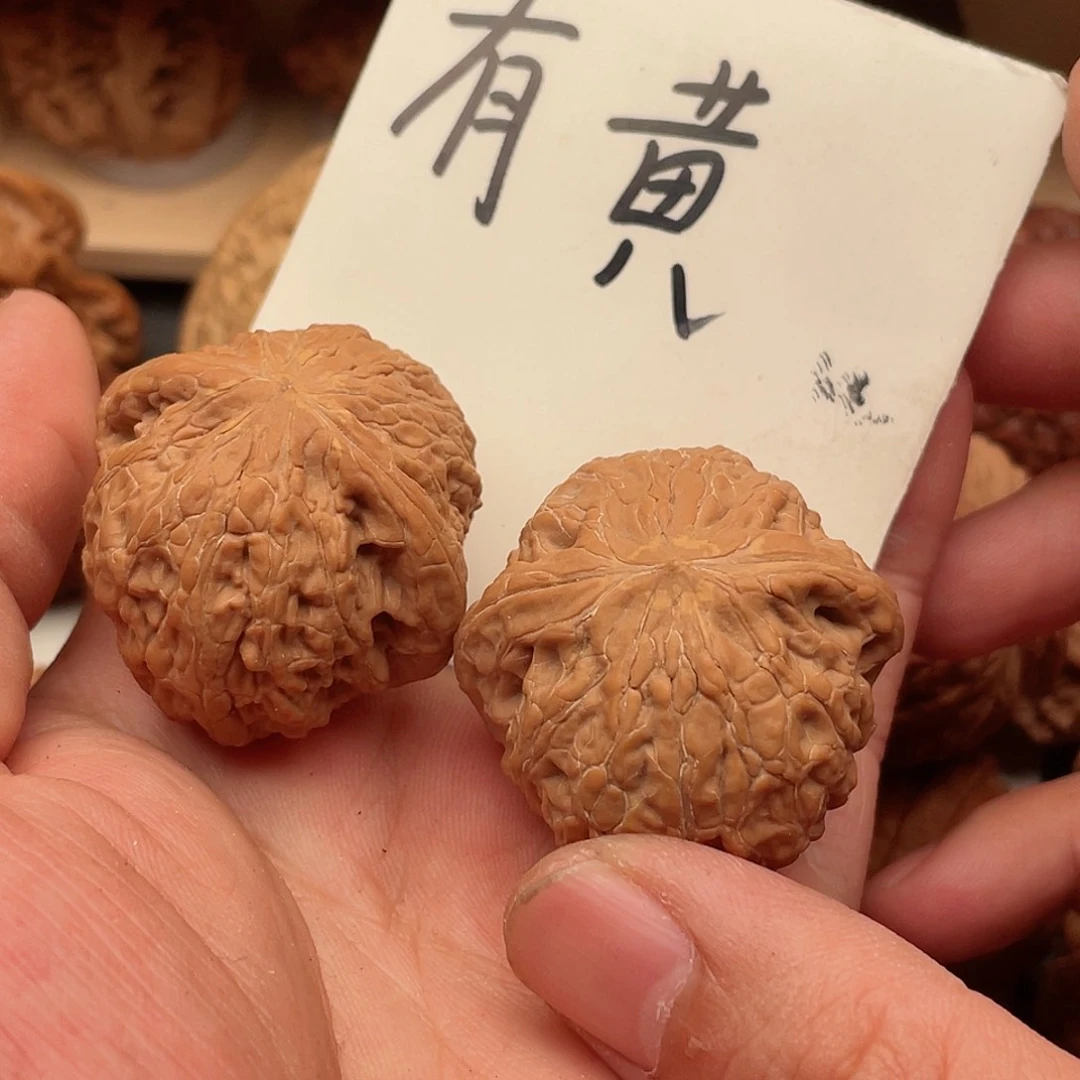 文玩核桃吊坠闲****@铁锤