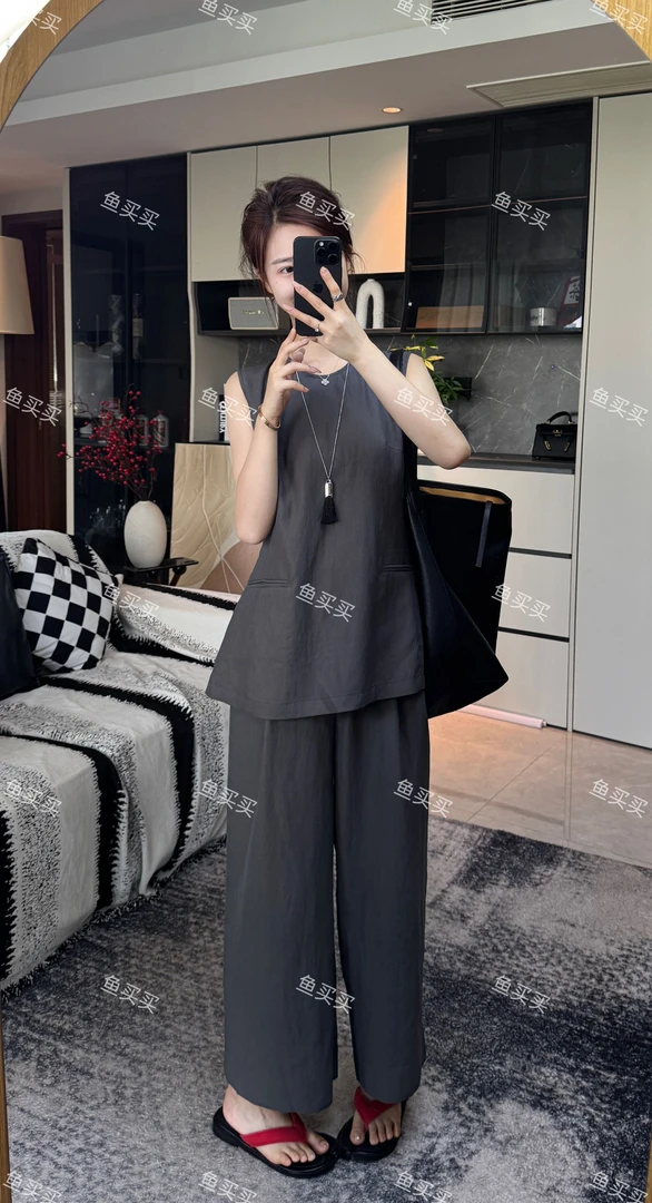 韩系休闲极简高级薄款背心上衣九分休闲裤2025夏季新款显瘦两件套