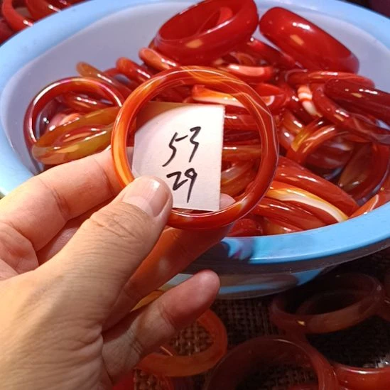 玛瑙/玉髓未镶嵌手镯