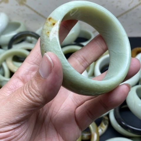 未镶嵌蛇纹石玉手镯?****?