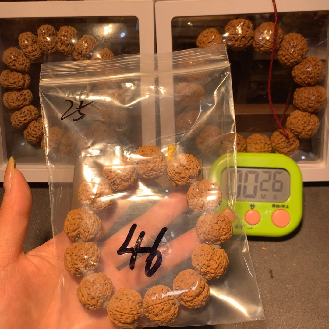 金刚菩提吊坠一***孩25。hnjjiokll