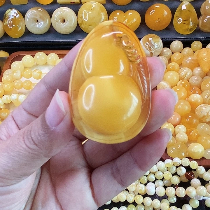 蜜蜡未镶嵌吊坠(不含链)