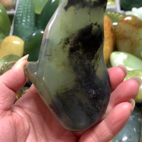 蛇纹石玉未镶嵌手把件