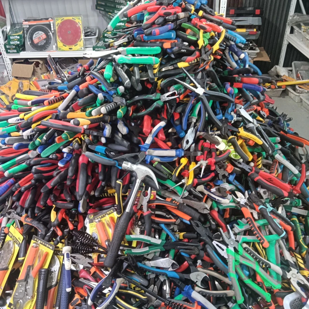 1215号福利单五金工具随机杂货款以直播间为准