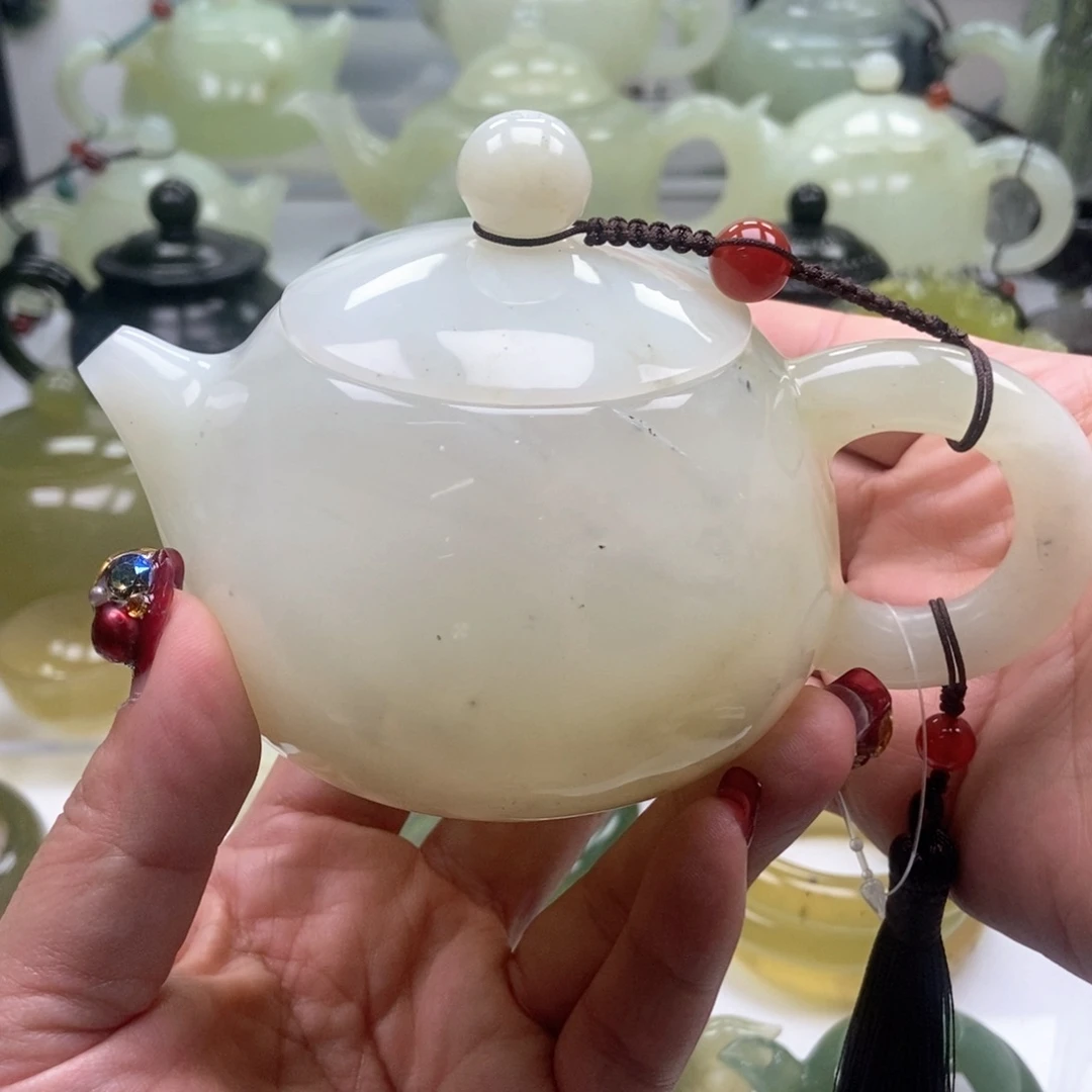 蛇纹石玉壶未镶嵌