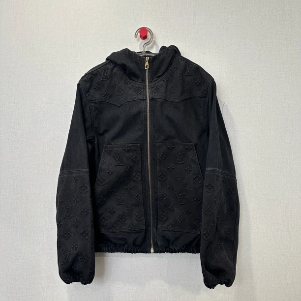 未使用 LouisVuitton/路易威登 伐木牛仔外套/尺码44/编号11690