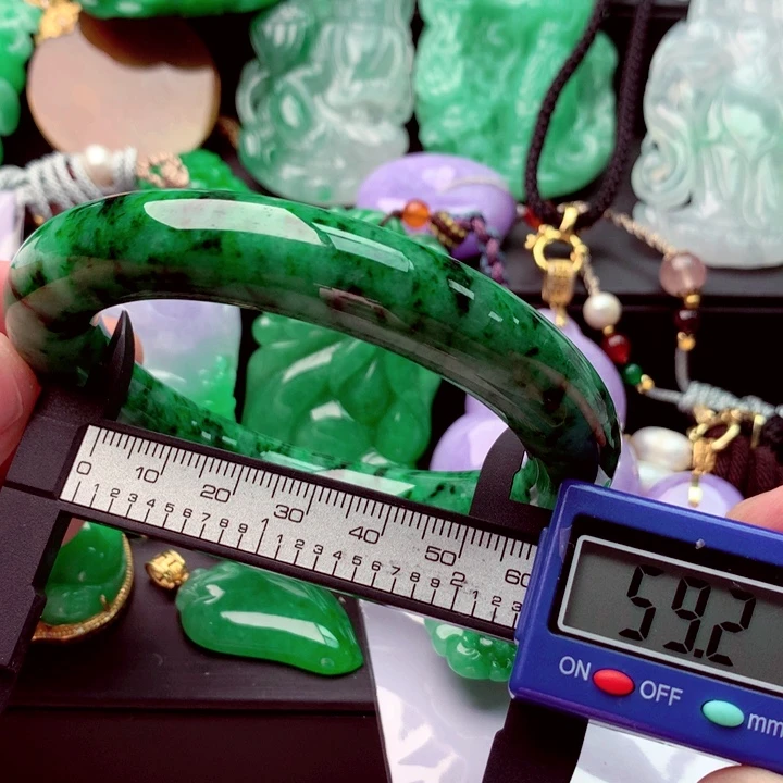 未镶嵌手镯翡翠A货