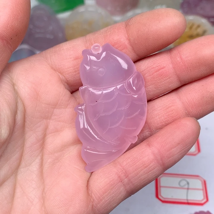 玛瑙/玉髓颈饰未镶嵌琅****?