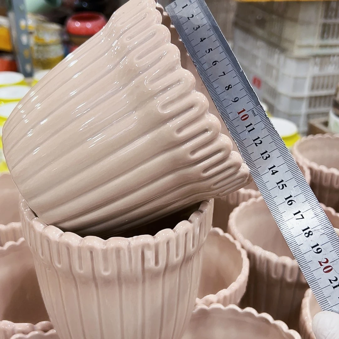 有孔外贸尾货陶瓷花盆凑10米包邮