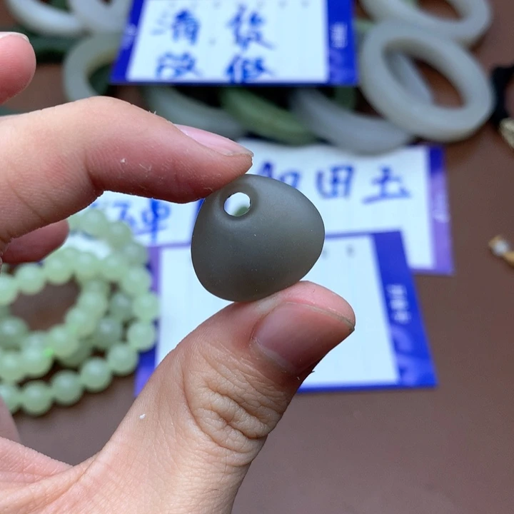 和田玉珠宝半成品未镶嵌