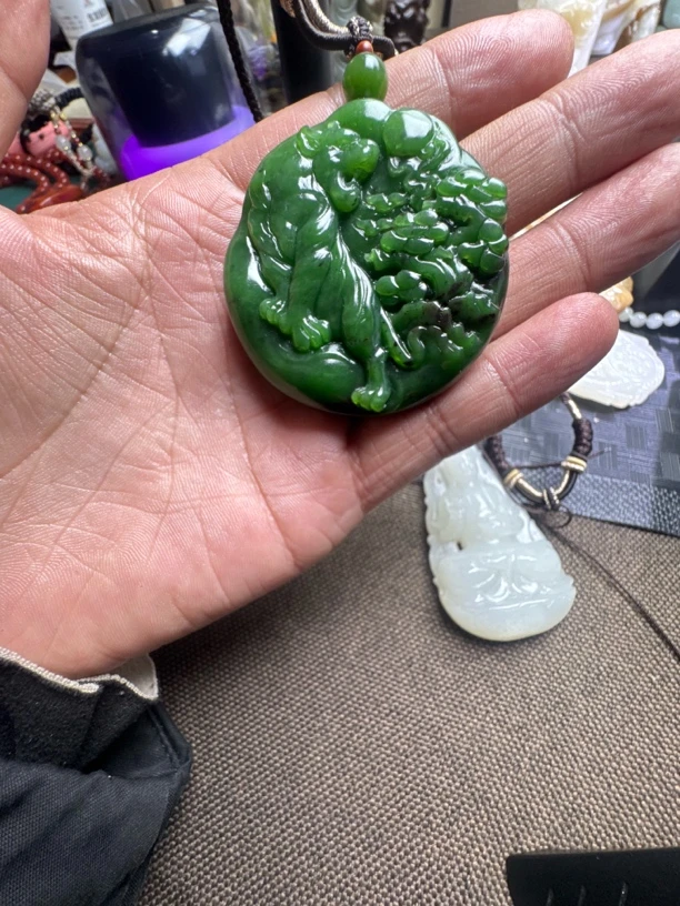 和田玉碧玉 虎虎生威