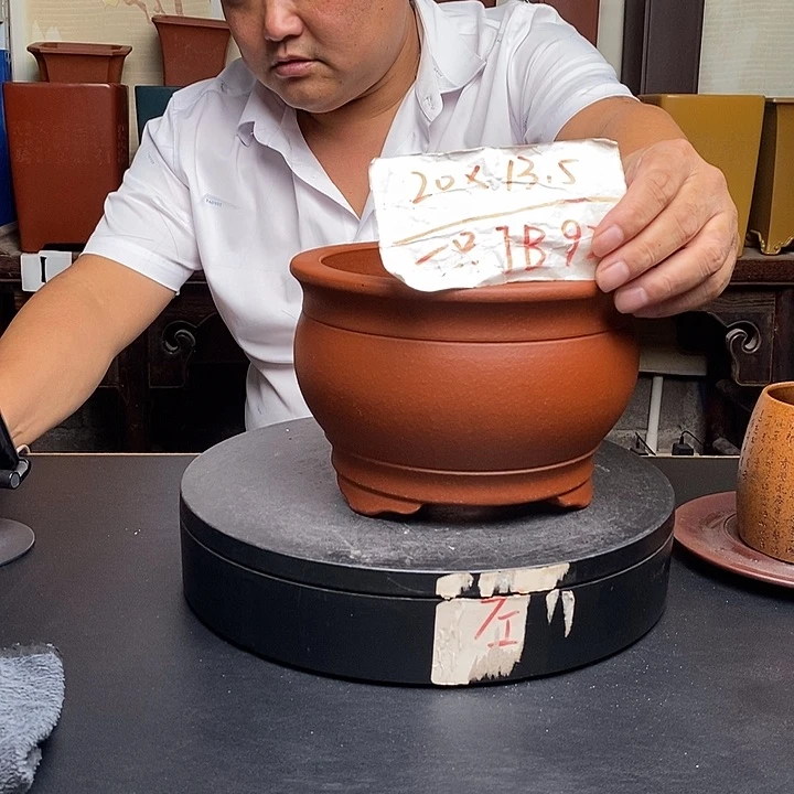 紫砂花盆货号一只JB92