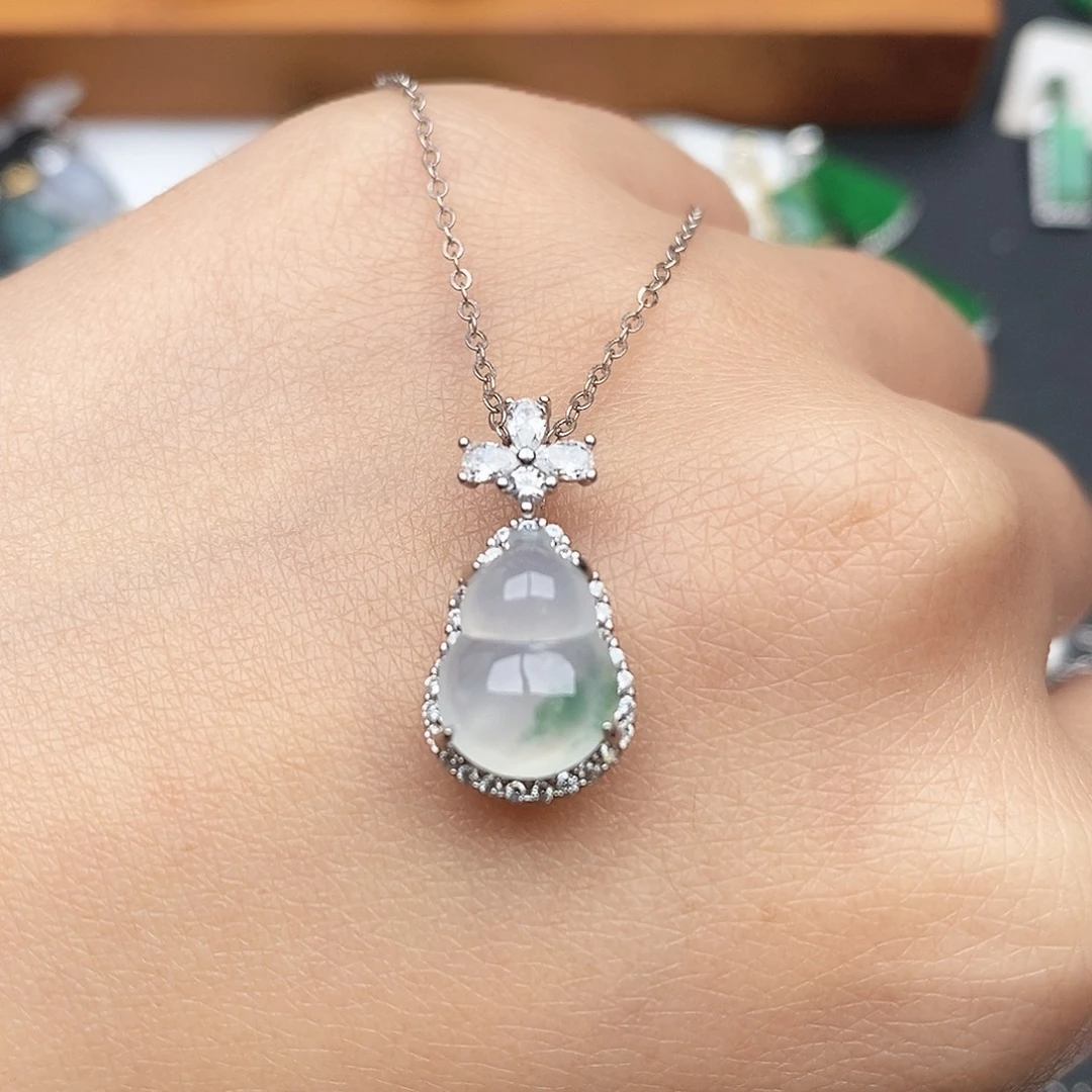 翡翠银S925镶嵌颈饰