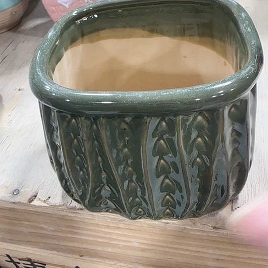 有孔！！有问题问客服，满9元包邮