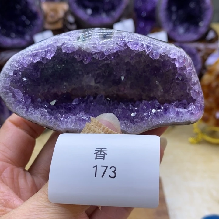 水晶大型摆件（非配饰）未镶嵌