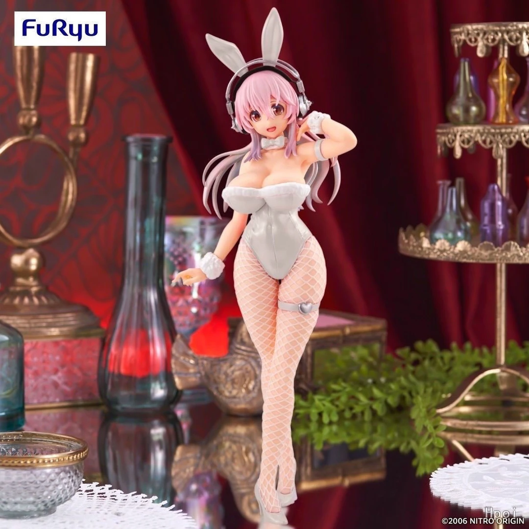 日版 FURYU 超级索尼子 白色兔女郎 景品手办
