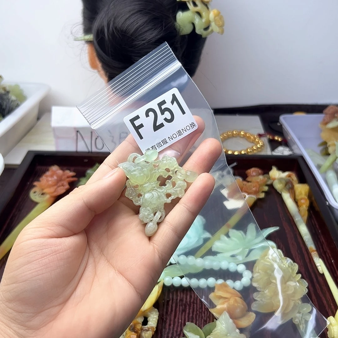 蛇纹石玉合金发饰小*