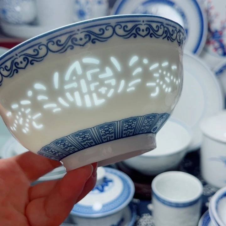 青花玲珑5寸饭碗千里江山