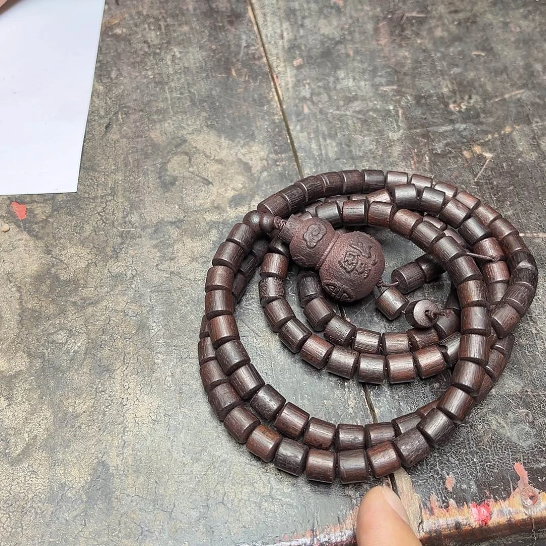 大叶紫檀（黑酸枝木类）用**川