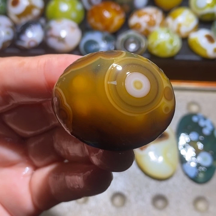 未镶嵌玛瑙/玉髓珠宝半成品143