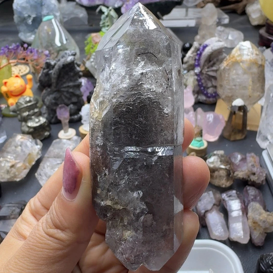 闪灵骸骨带一颗沙