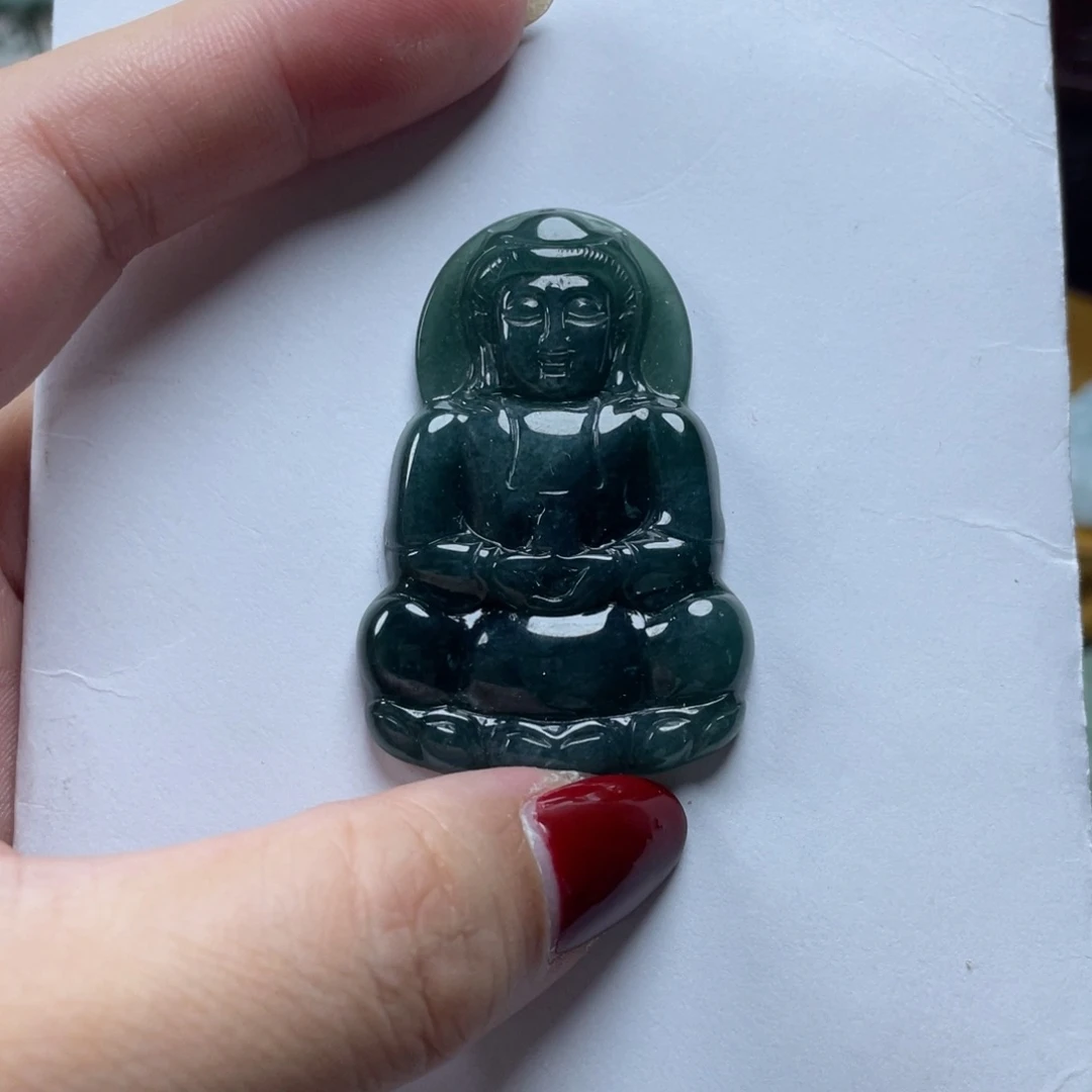 翡翠颈饰未镶嵌观音