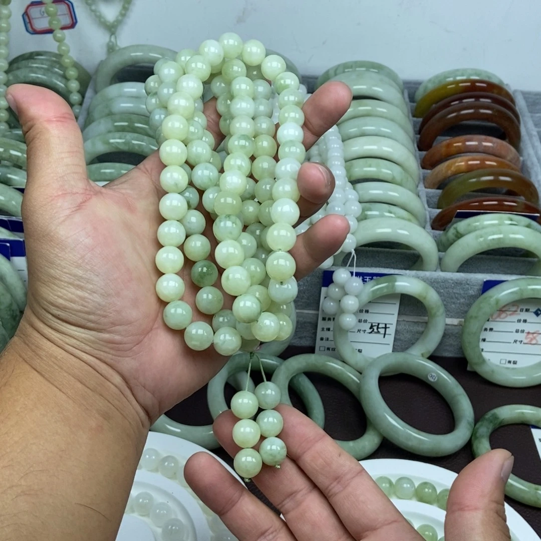 蛇纹石玉未镶嵌手链