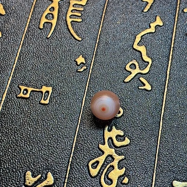 过***刀南红玛瑙未镶嵌珠子