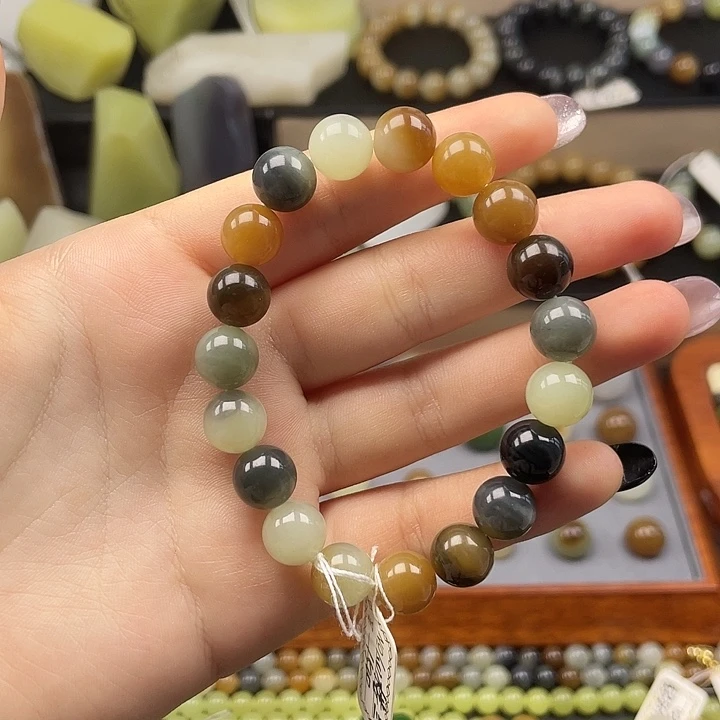 和田玉（糖玉）未镶嵌手链