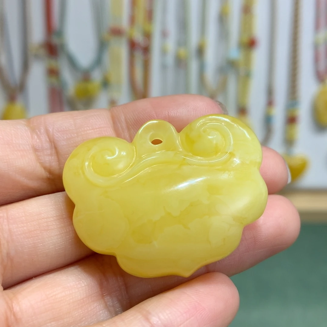 蜜蜡未镶嵌颈饰吊坠