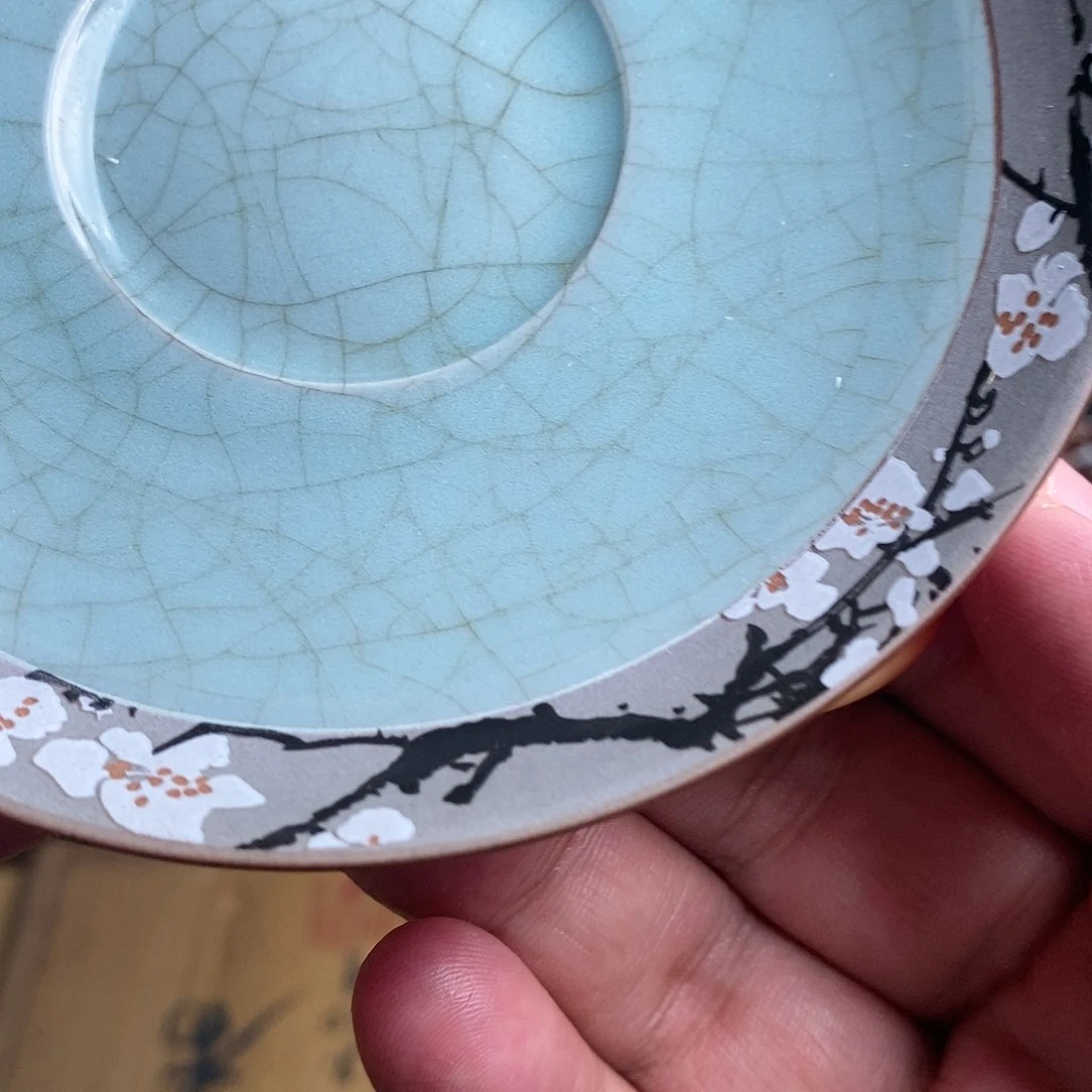碟瓷器制作工艺精湛