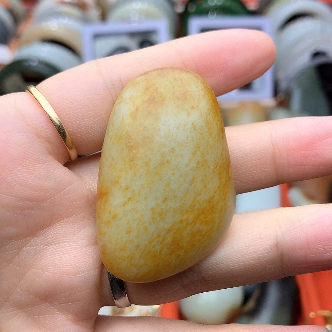 未镶嵌和田玉（子料）挂件