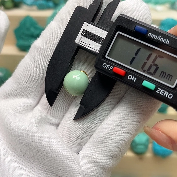 绿松石珠宝未镶嵌