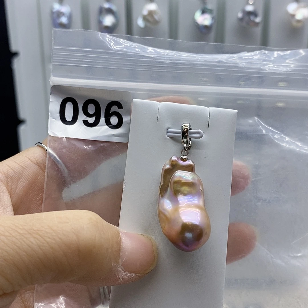 颈饰合金淡水珍珠