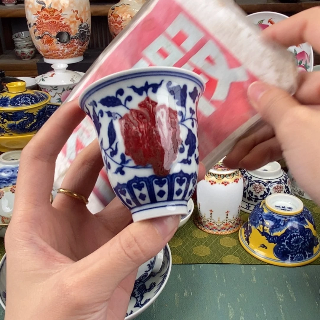 陶瓷的设计师是一个人的